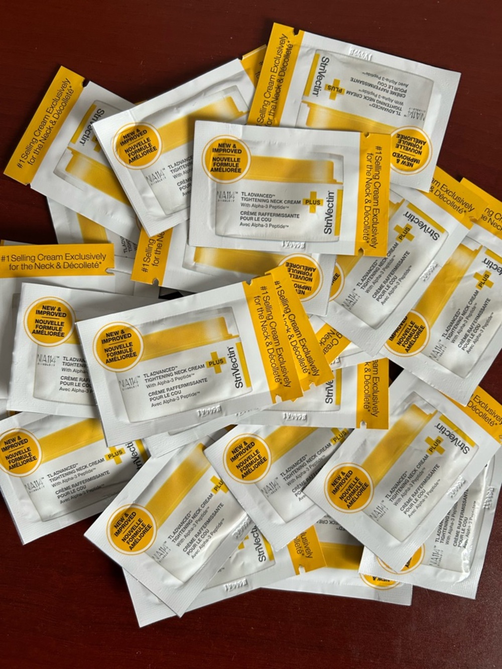 25 pieces StriVectin Samples- Tightening Neck Cream 1ml
